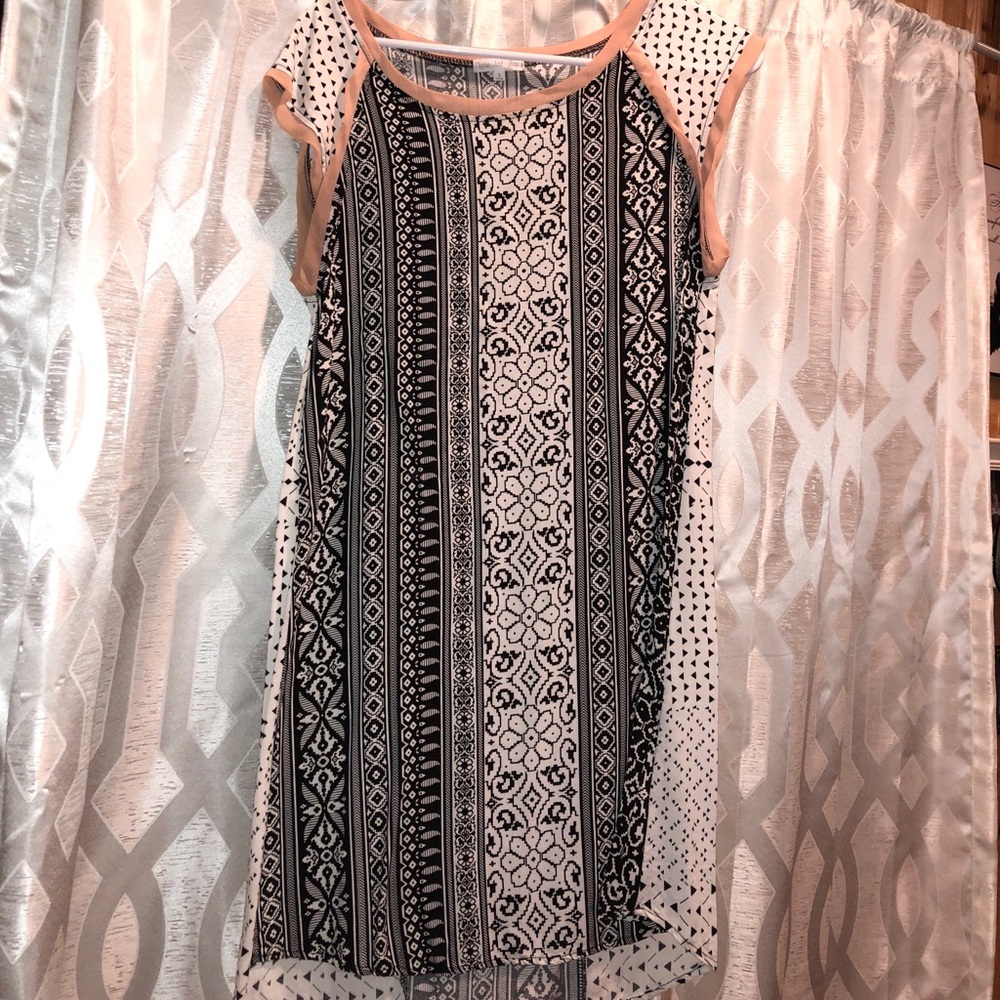 Patterned dress